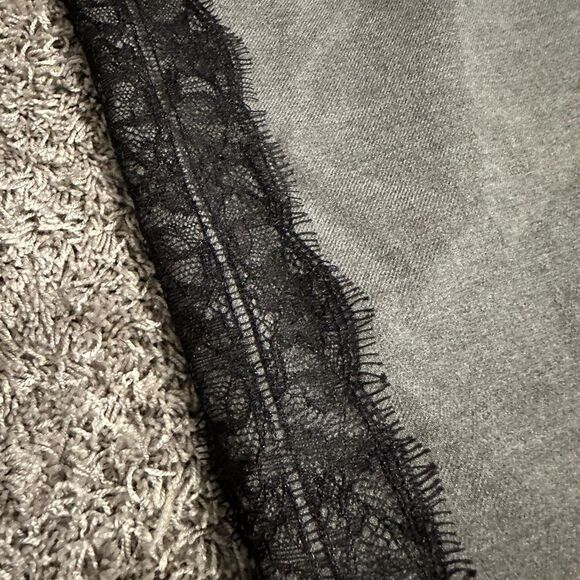 The Loft Grey with Black Pencil Skirt. Size 2. NWT - Picture 2 of 11